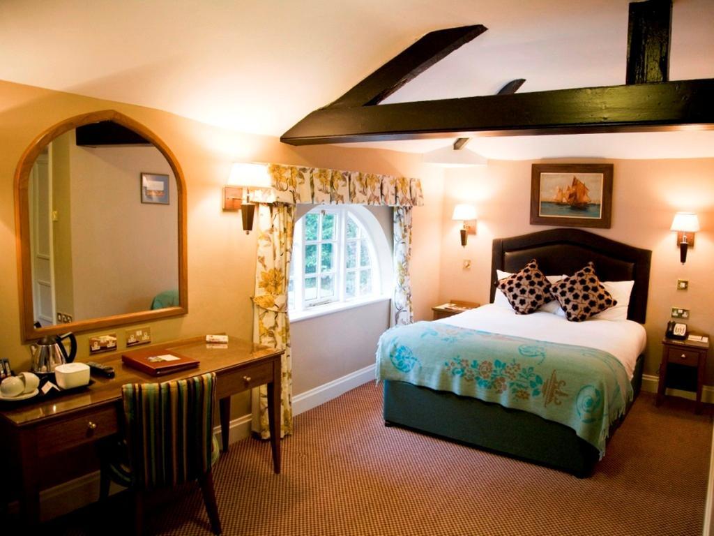 Brownsover Hall Rugby Bilik gambar